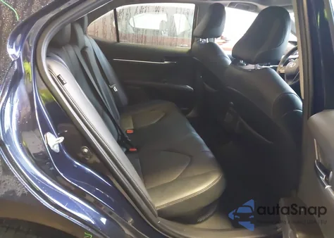 2021 Toyota Camry Xse Hybrid z USA, uszkodzony, nr VIN 4T1K31AK4MU029632